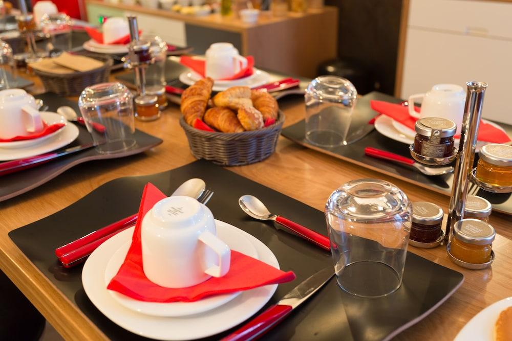 Hotel Crayon Rouge Paryż Zewnętrze zdjęcie
